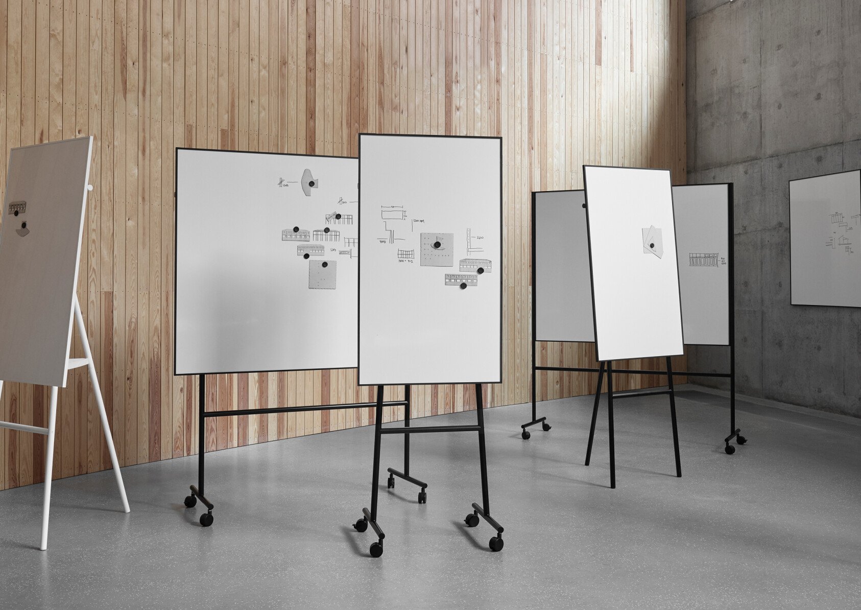 ONE - Whiteboards with a black or white stand